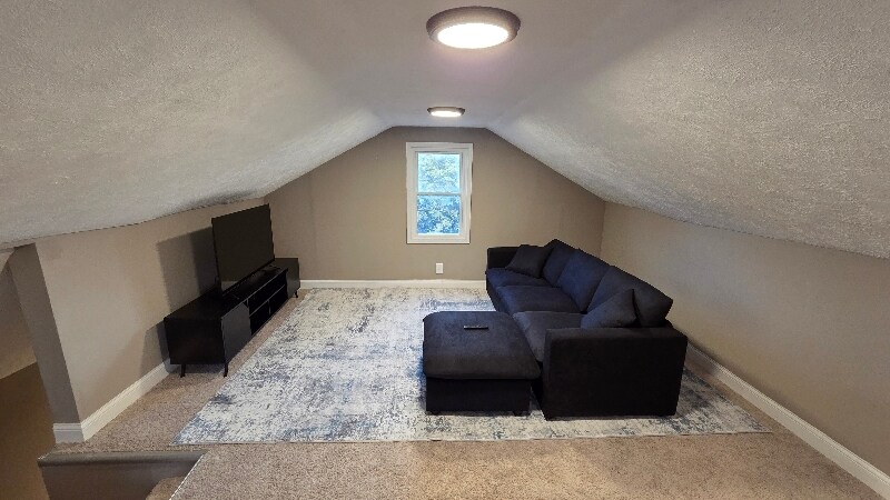 Building Photo - 7318-7320 Wakefield Ave