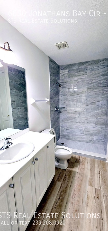 Building Photo - 6030 Jonathans Bay Cir