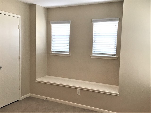 Building Photo - 16311 Hayesford Ln