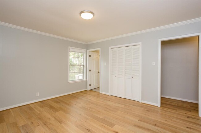 Building Photo - 8710 Linkterrace Ln