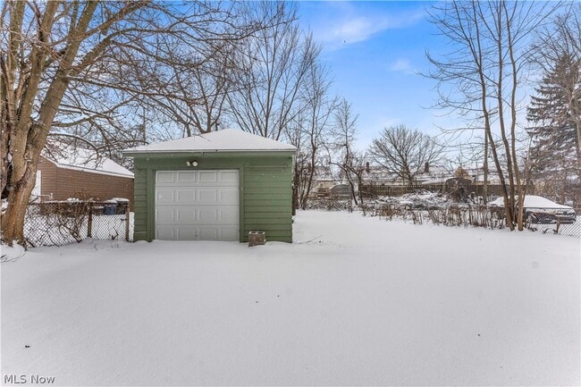 Building Photo - 16210 Judson Dr