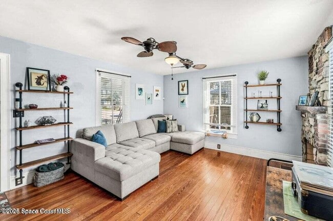 Building Photo - 1654 Highland Ave