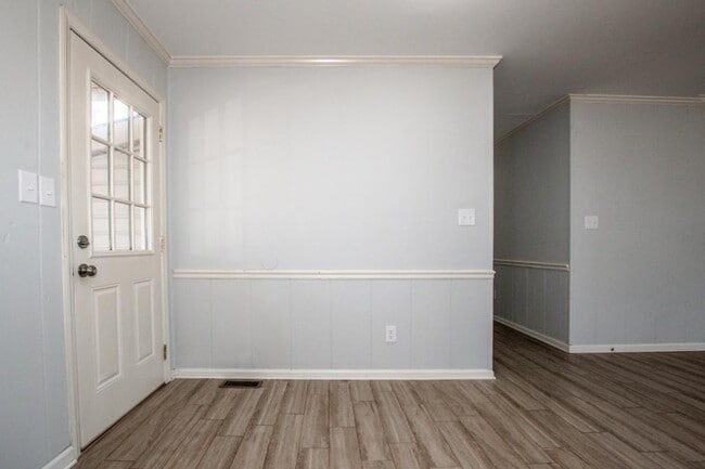 Building Photo - 1159 Camp Creek Rd