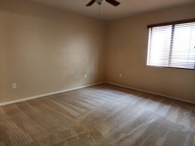 Building Photo - 4179 N Fortune Loop