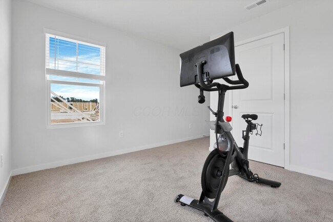 Building Photo - 6302 Marinelli Dr N
