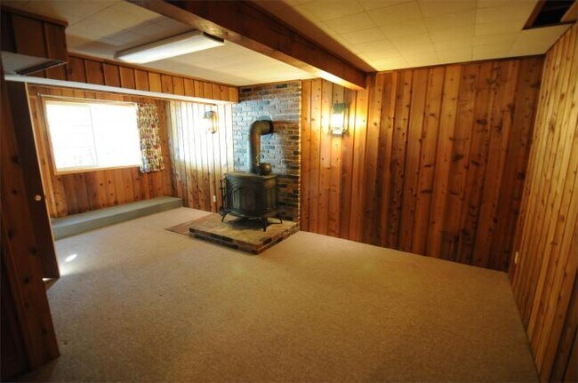 Building Photo - 3 bedroom in Renton WA 98059