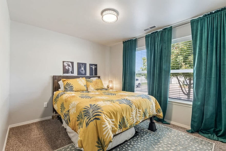 Building Photo - 3815 E Windy Ridge Ct