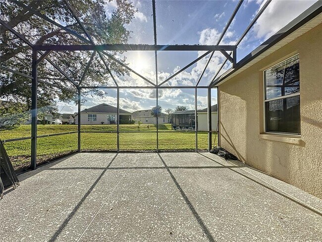 Building Photo - 205 Minniehaha Cir