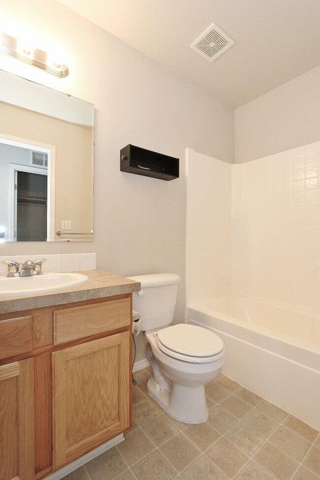 Building Photo - 3240 W Wave Dr