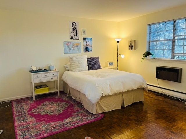 Bedroom - 108 Windermere Ave