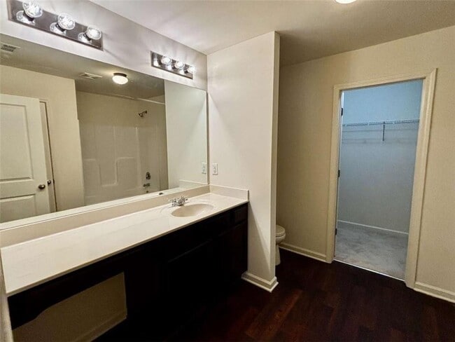 Building Photo - 343 Merigold Way