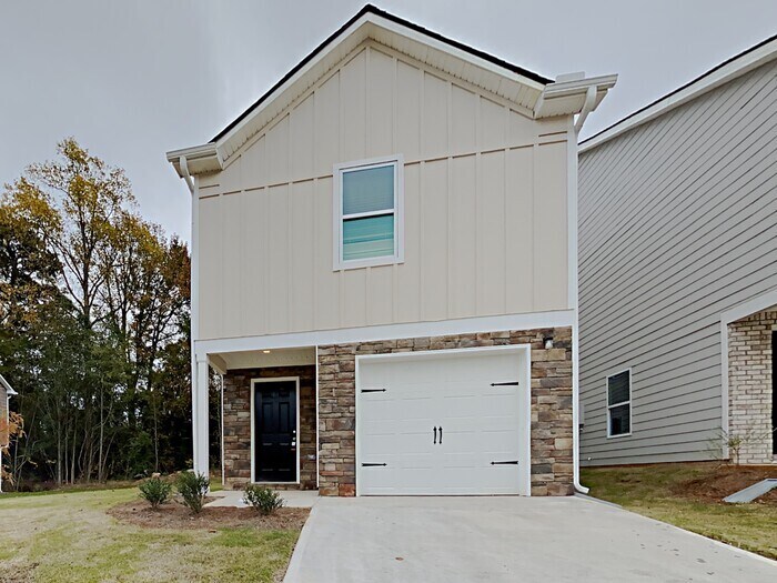 Primary Photo - 1054 Wedgewood Ct NE