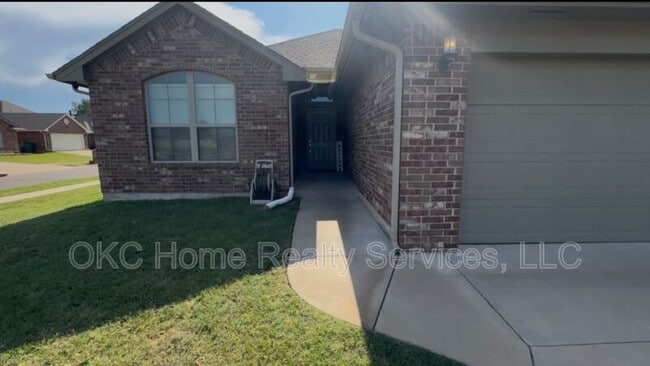 Primary Photo - 12001 Chisholm Village Dr