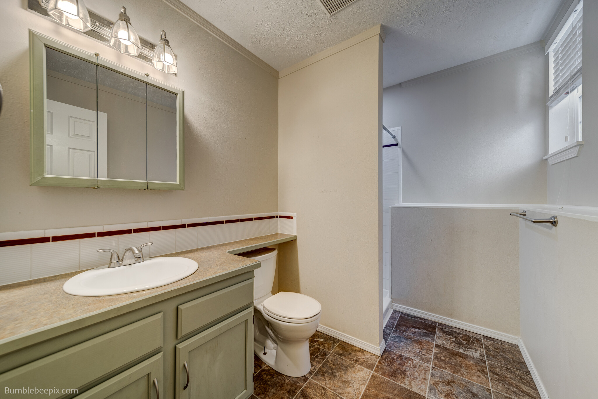 Bathroom - 5804 N Silver Pine Ct