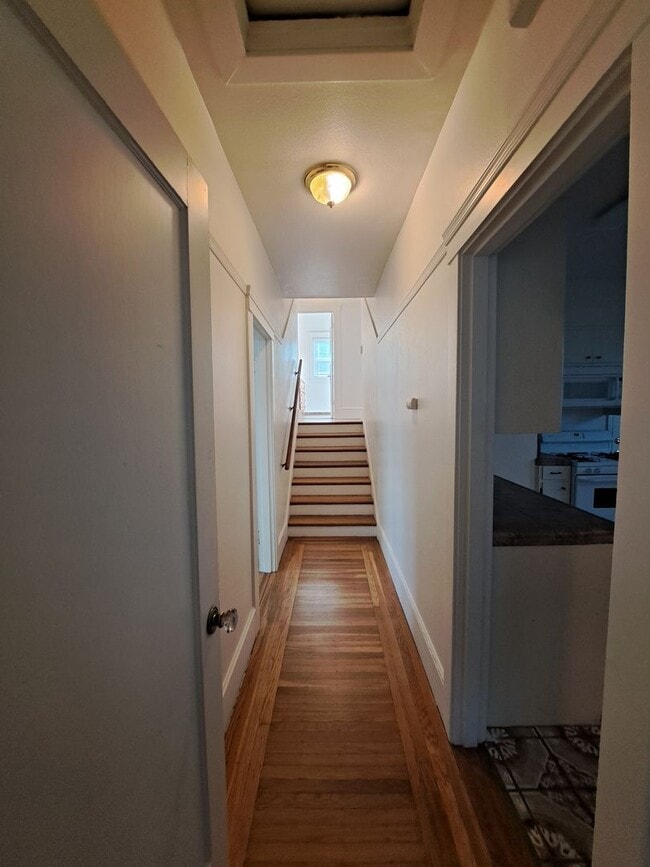Building Photo - Spacious & Great Design Home in Dixon