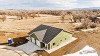 Building Photo - BRAND NEW! 2 BED/ 2BATH!