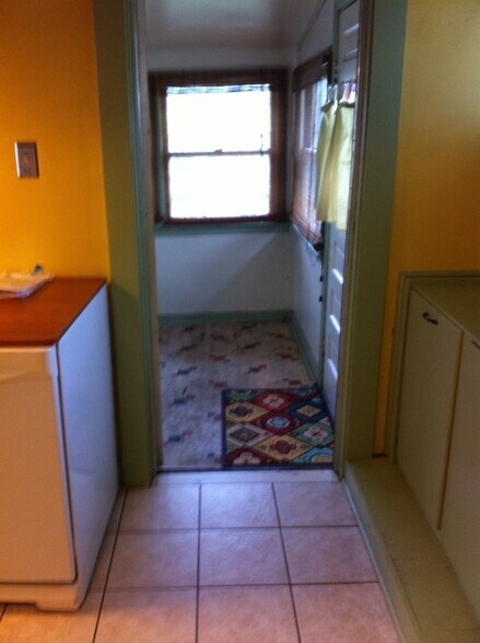 Building Photo - 1114 SW Taylor St