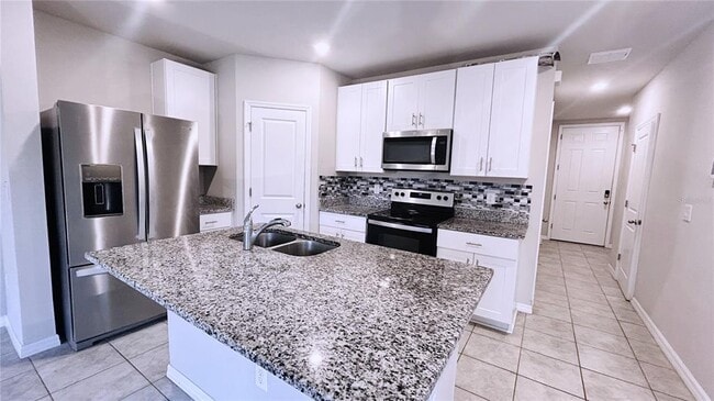 Building Photo - 2763 Chestnut Creek Place