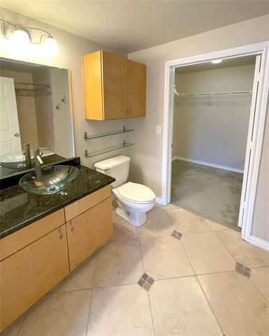 Building Photo - 3102 Kings Rd