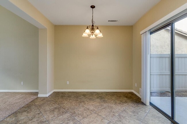 Building Photo - Beautiful home for rent