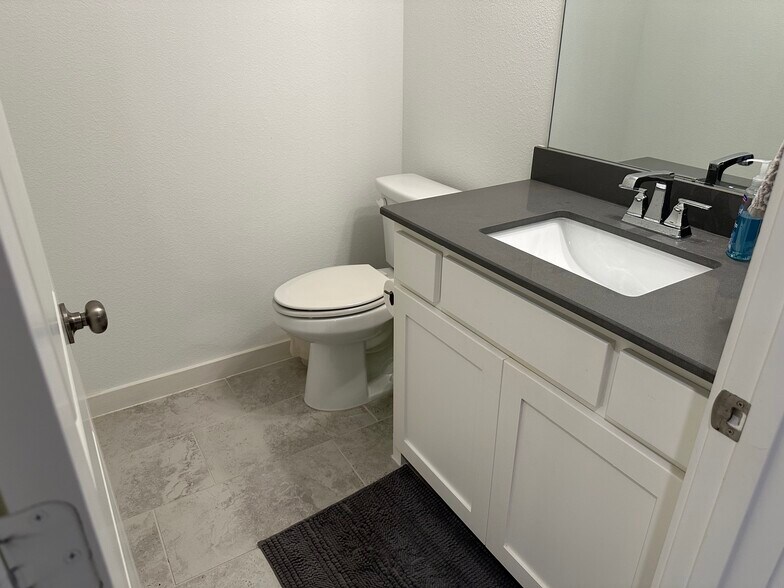 Bathroom - 1014 Marian Dr