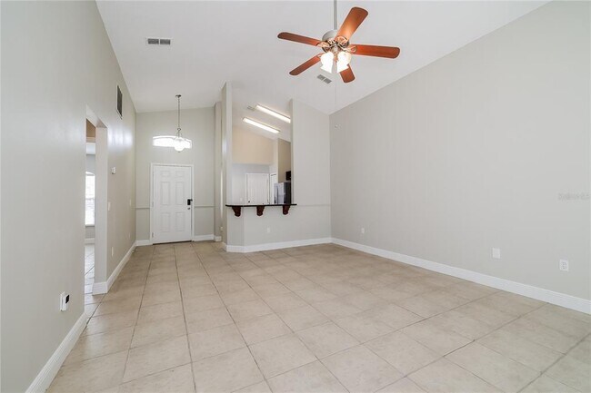 Building Photo - 417 Peppermill Cir