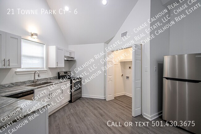 Building Photo - 21 Towne Park Ct