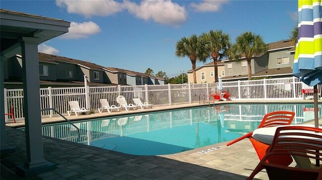 Building Photo - 13015 Kings Crossing Dr