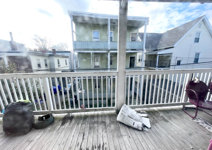 Building Photo - 25 Sudan St