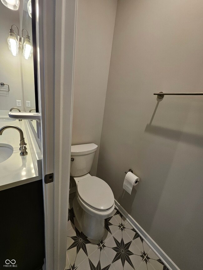 Building Photo - 228 Oakhurst Wy