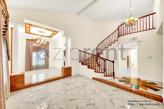 Building Photo - 19872 Sunset Vista Rd