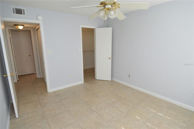 Building Photo - 8645 Fancy Finch Dr