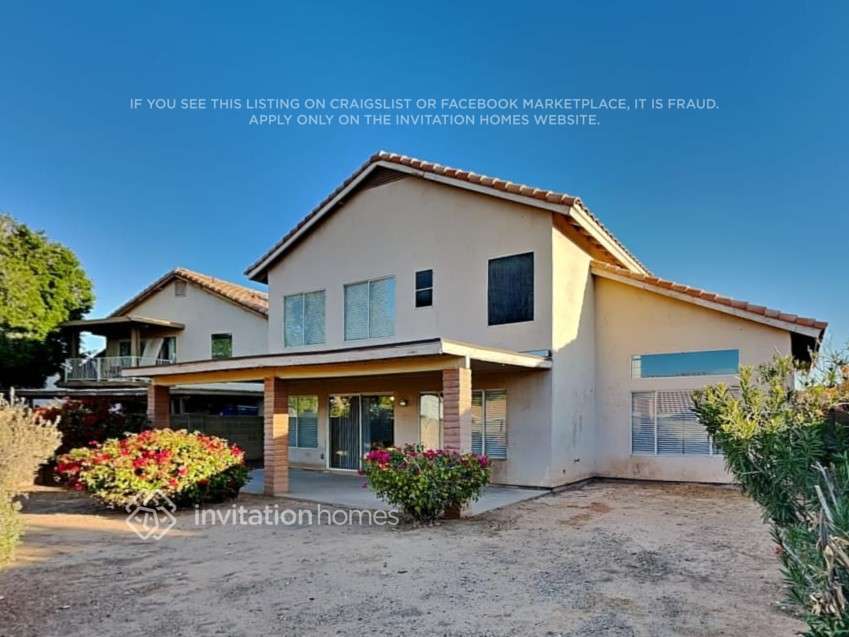 Building Photo - 7871 W Krall St