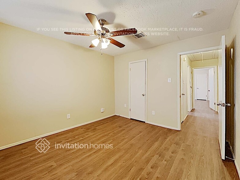 Building Photo - 7442 Towerview Ln