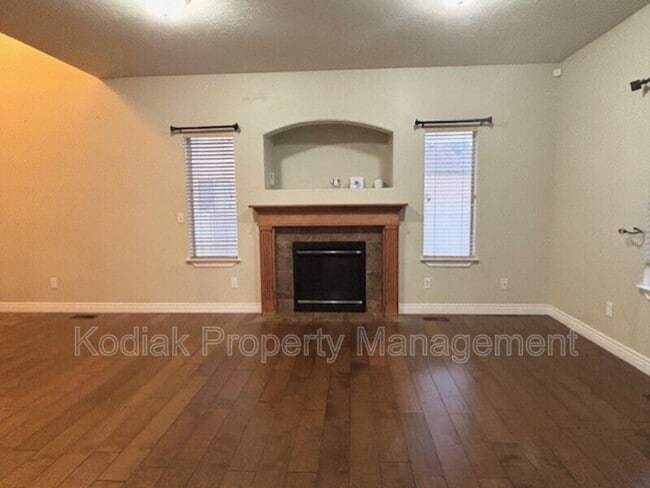 Building Photo - 12452 Black Foot St