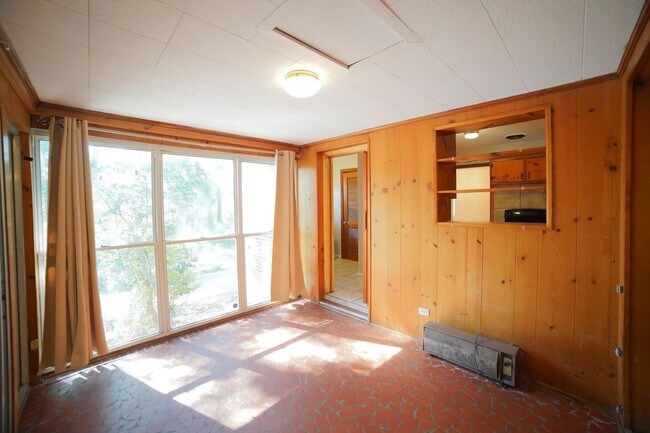 Building Photo - 1006 Frazier Ave