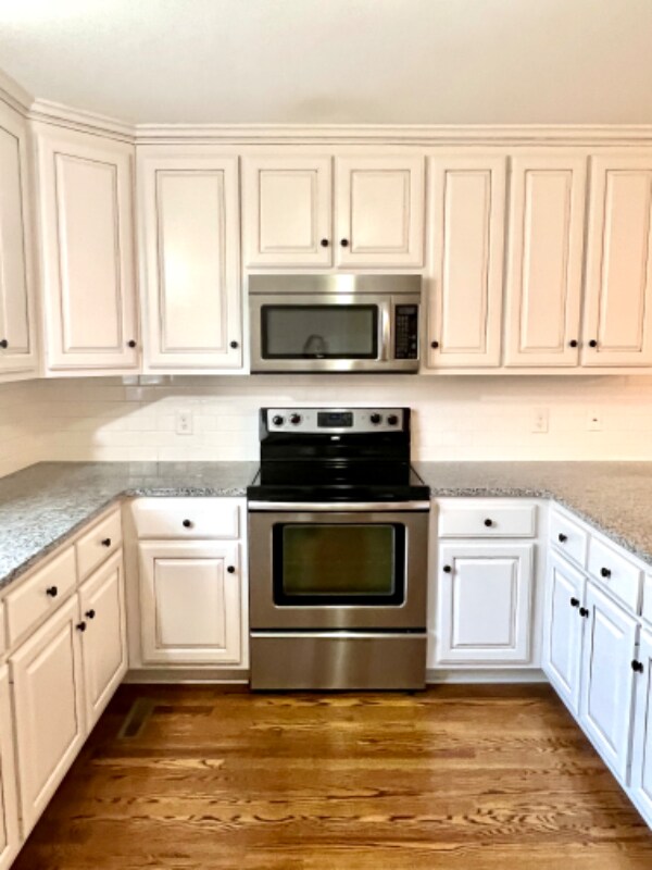 Building Photo - 103 Beacon St