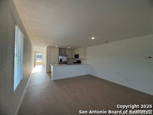 Building Photo - 204 Ottawa Wy