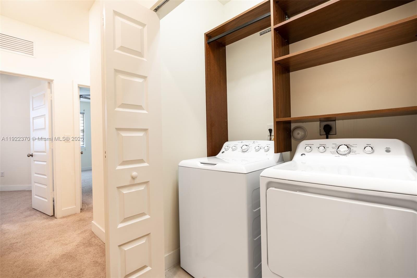 Building Photo - 15824 NW 91st Ct