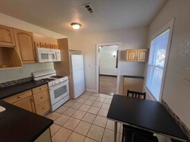 Kitchen - View #1 - 4480 38th St