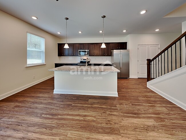 Building Photo - 1146 Bethany Dallas Dr