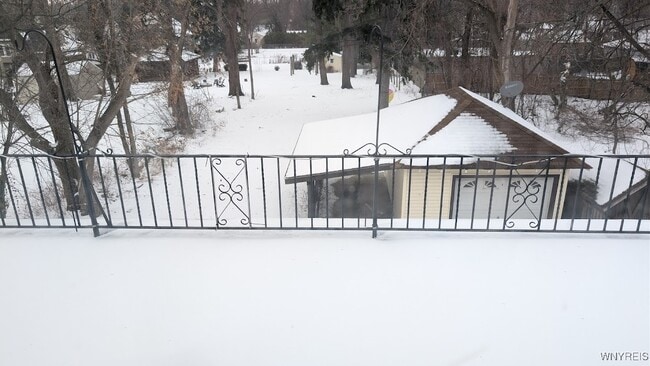 Building Photo - 166 Glen Ave