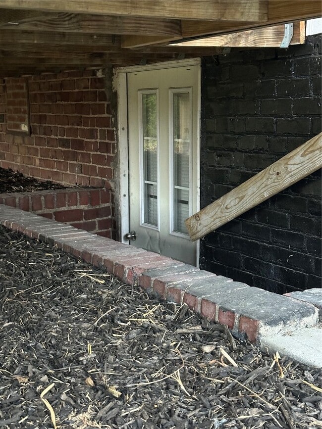 Building Photo - 8201 Church Dr