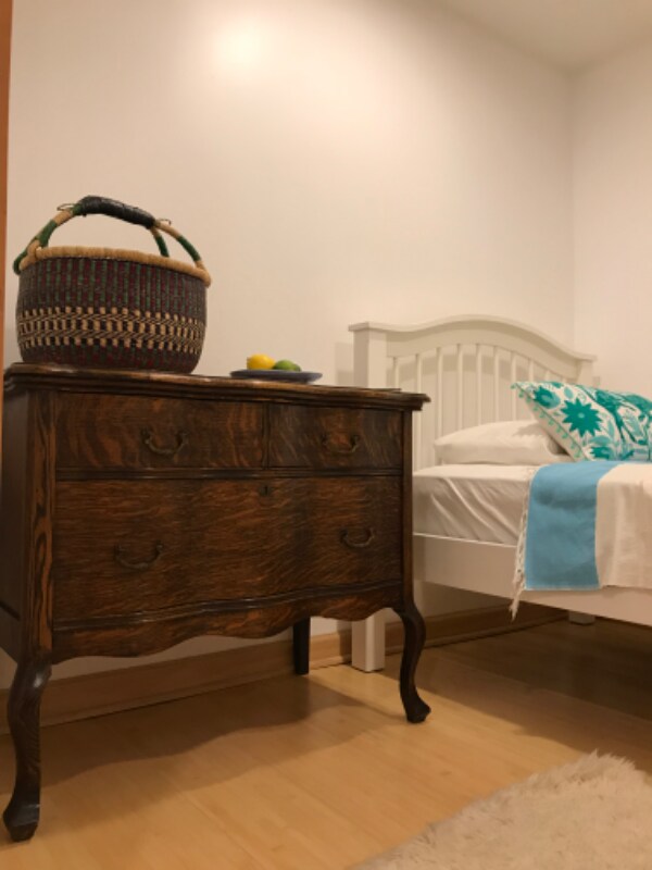 Building Photo - 1845 N Wilmot Ave