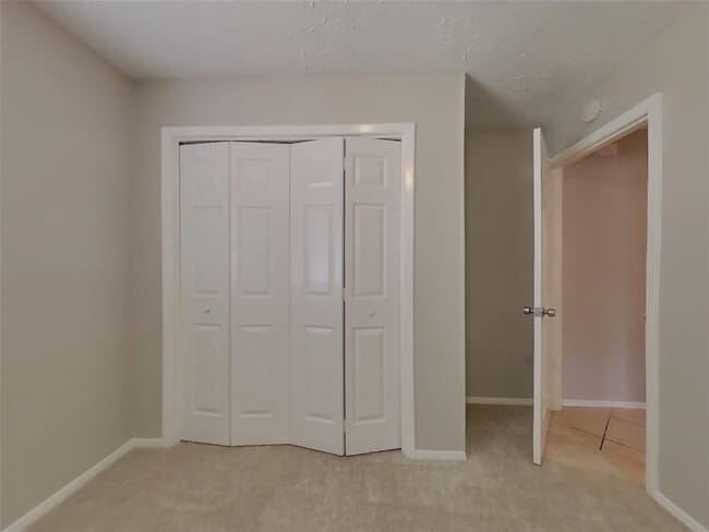 Building Photo - 4523 Mossygate Dr