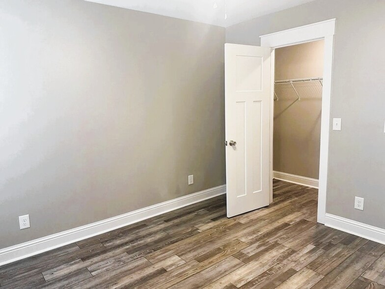 Second bedroom with one windows and a closet - 111 Buster Ln