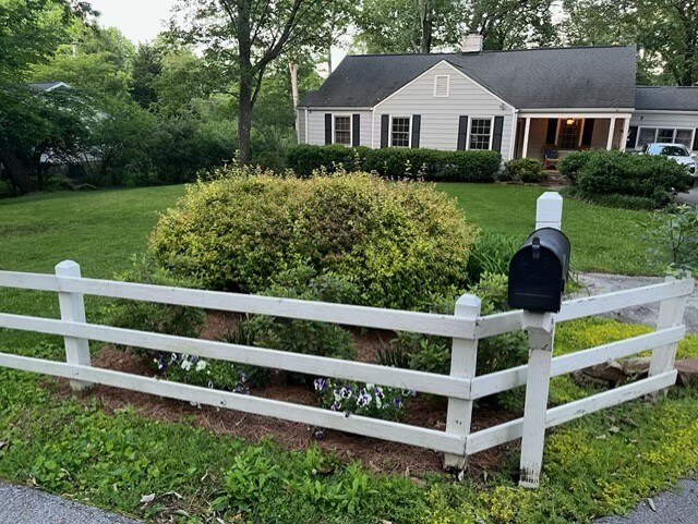 Building Photo - 1403 Cinderella Rd