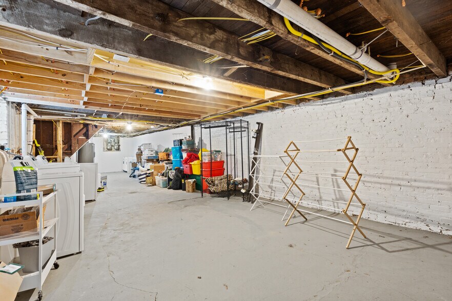 Building Photo - 2268 Druid Park Dr