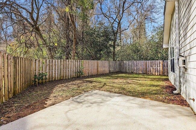 Building Photo - 335 Dreadnaught Ct