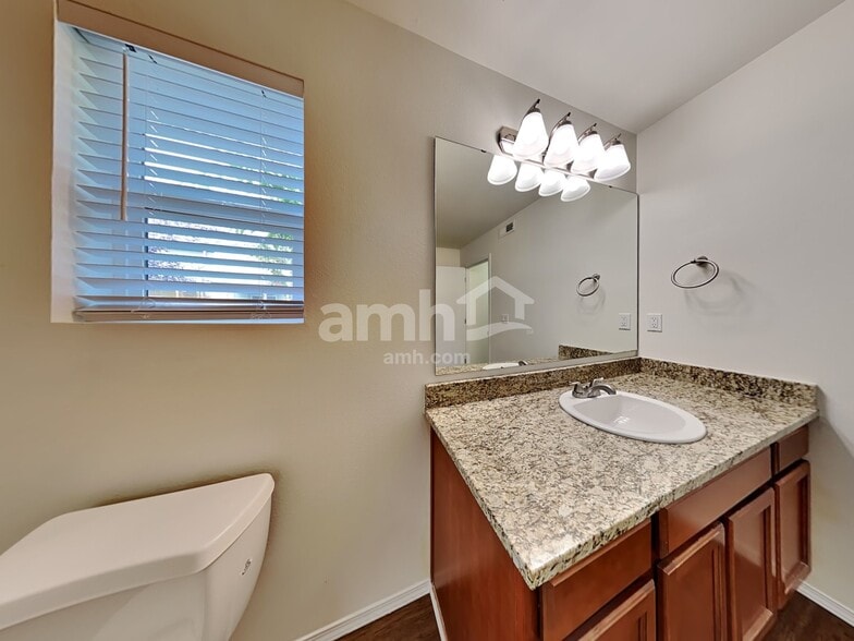 Building Photo - 6321 41st St NE